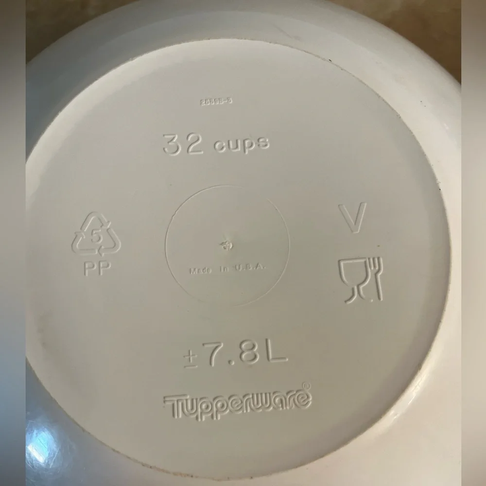 Tupperware Bowls